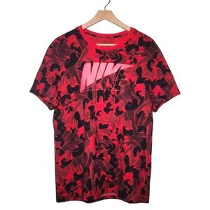 Nike Men's Red and Black Patterned Tee
